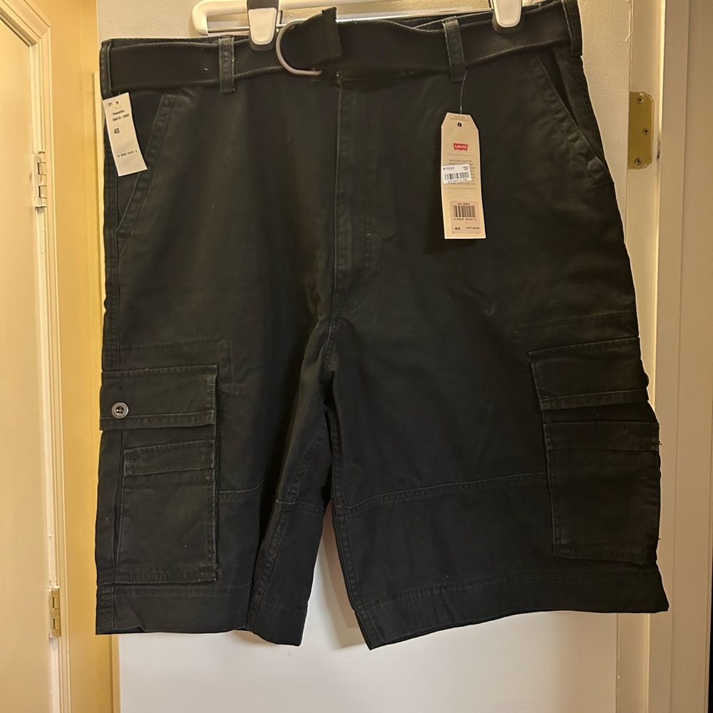 Levis Cargo Shorts